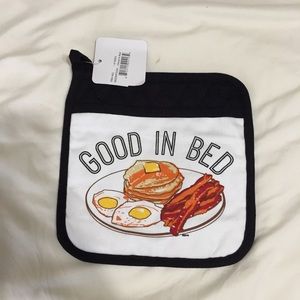 Good in Bed Potholder NWT